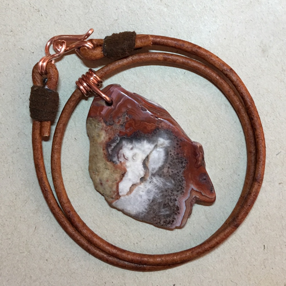16” Agate Leather Choker Necklace
